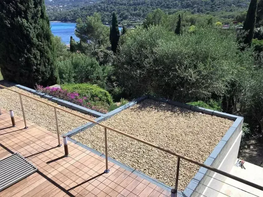 Étanchéité protection lourde meuble à Bormes-les-Mimosas