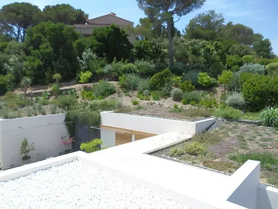 Étanchéité toiture végétalisée à Bormes-les-Mimosas